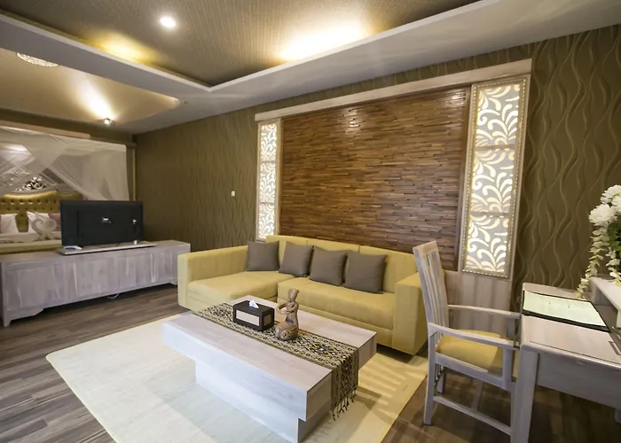 Flamingo Dewata 4*