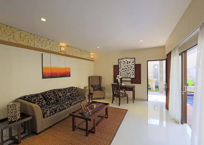 Flamingo Dewata 4*
